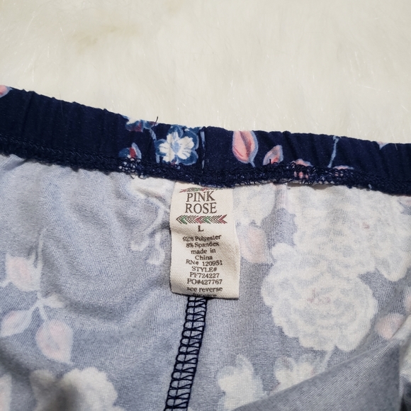 Pink Rose Navy Floral Leggings - Picture 6 of 7